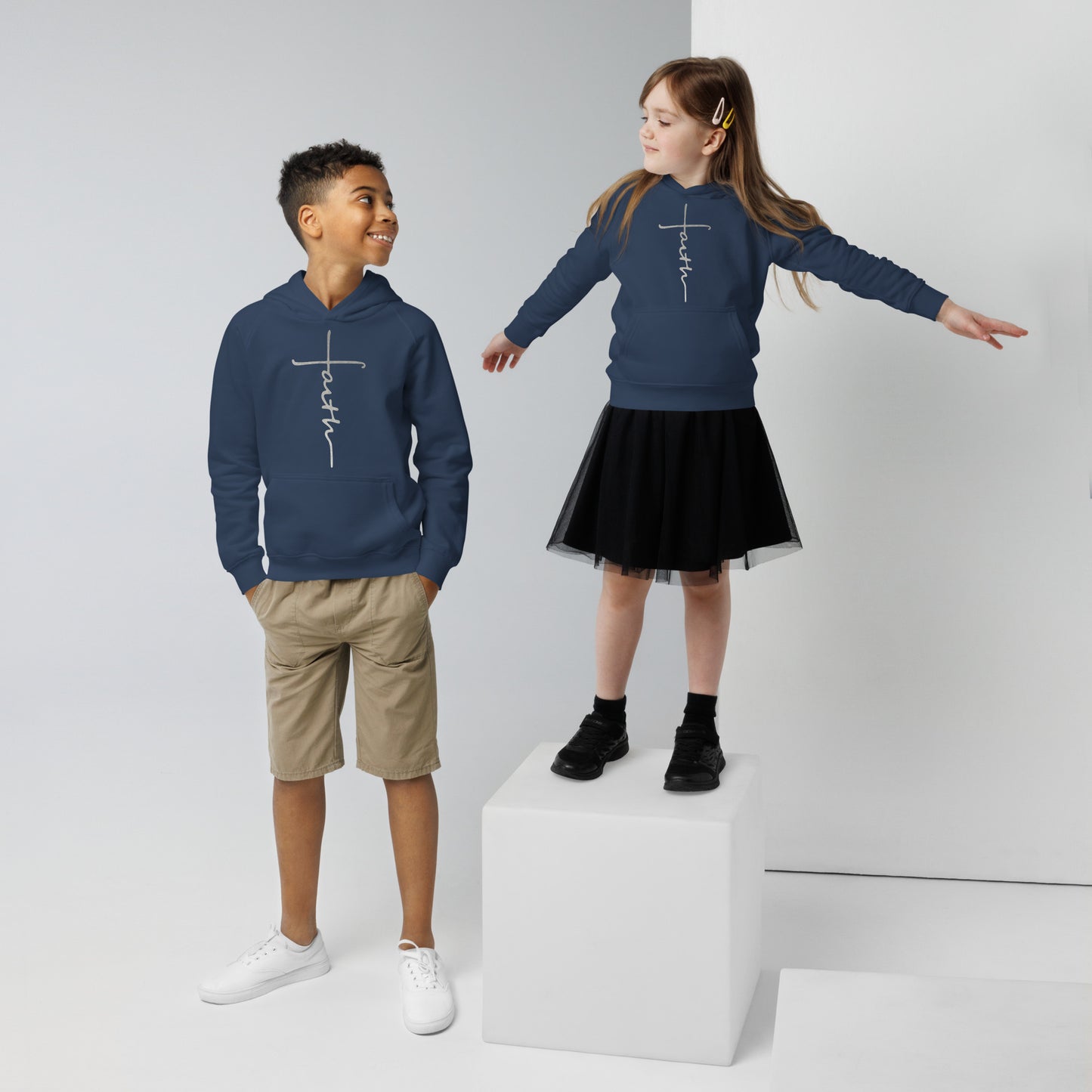 faith-Kids eco hoodie- • 80% organic cotton • Outside: 100% organic cotton